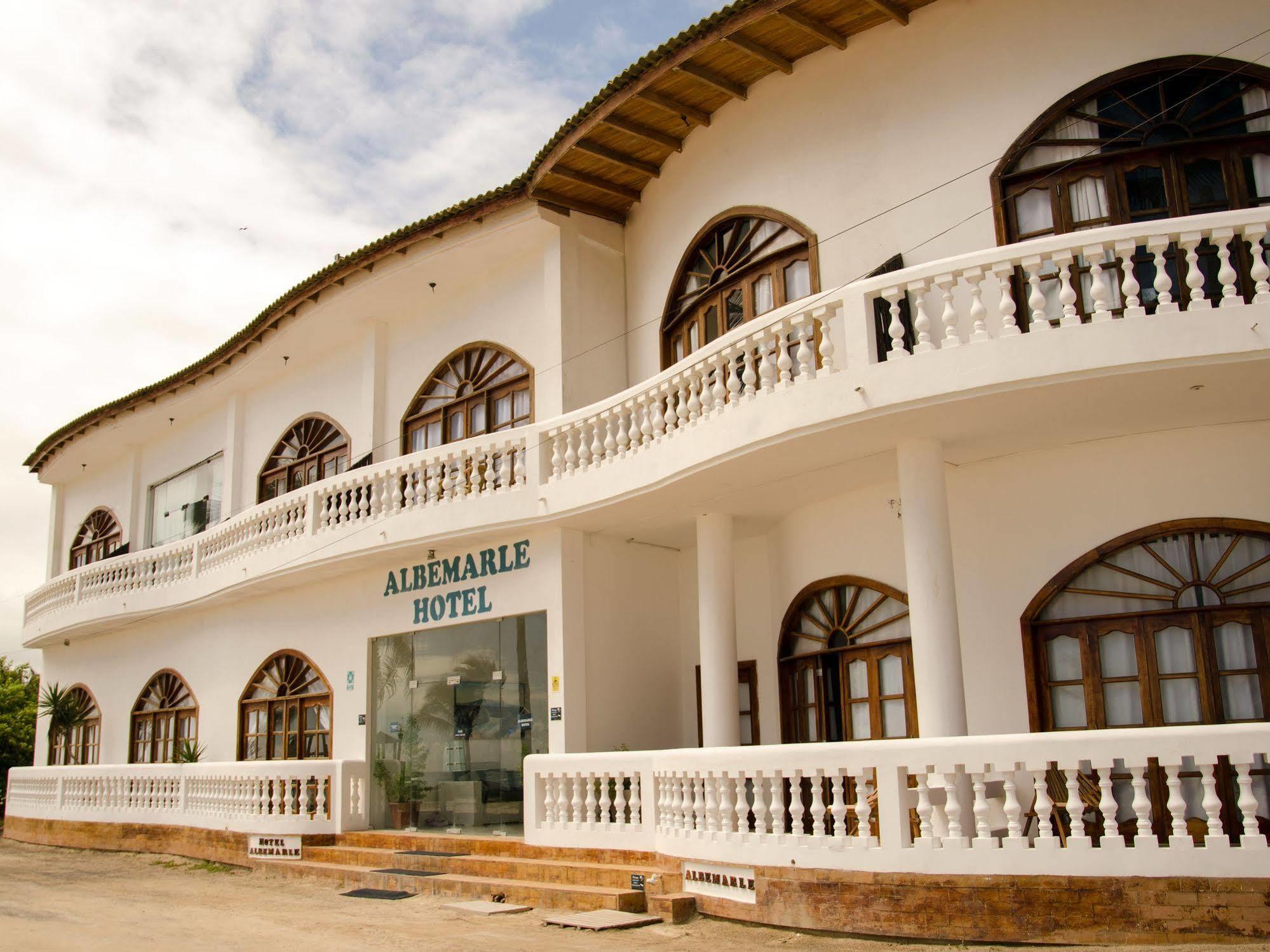 Hotel Albemarle Puerto Villamil Exterior photo