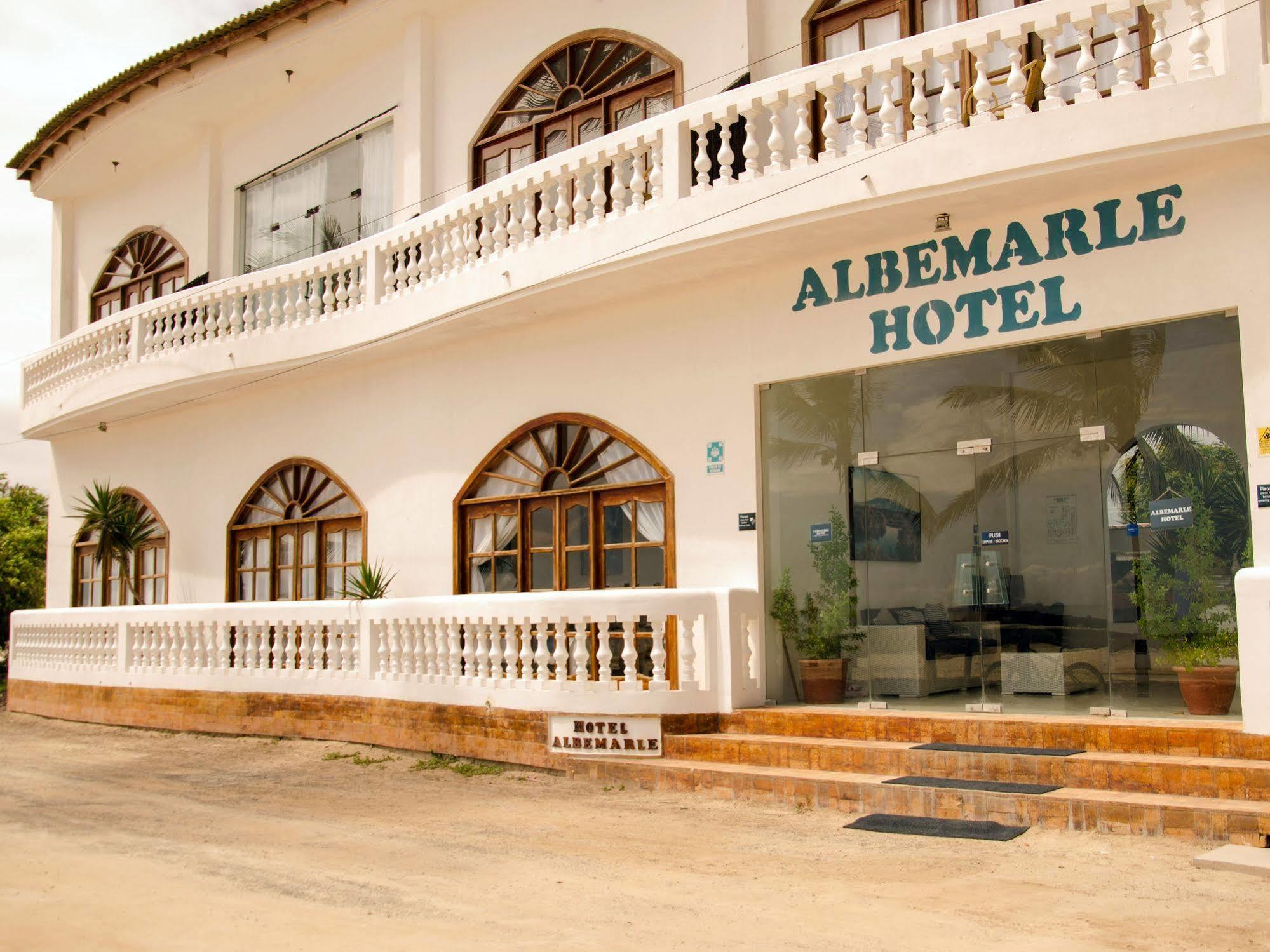 Hotel Albemarle Puerto Villamil Exterior photo